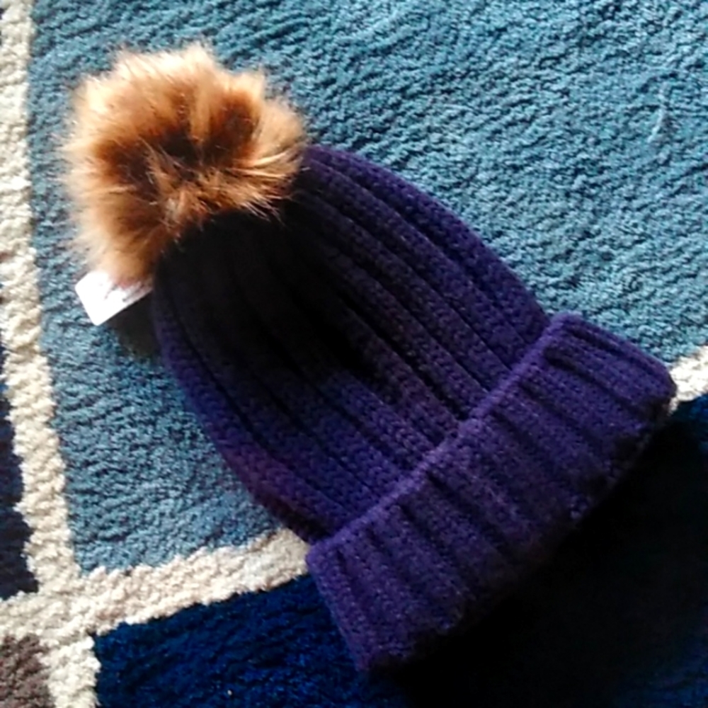 Pom Pom Beanie Hat